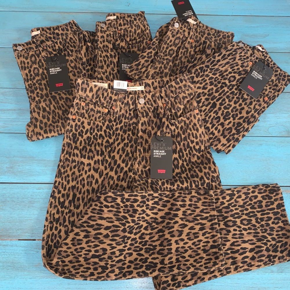 Women’s Levi’s Premium Straight Ankle Leopard Pant